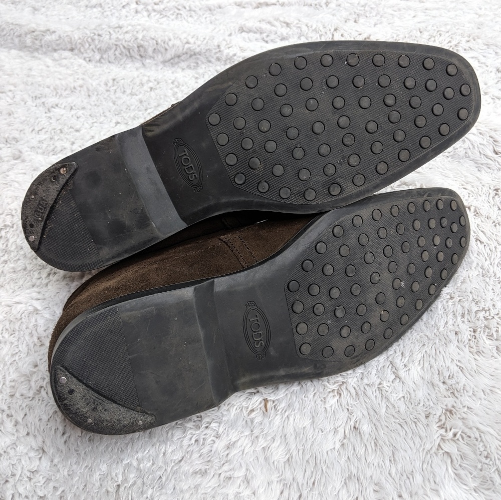 Tod's Brown Suede Lace-Up Ankle Chukka Boots - Picture 2 of 8
